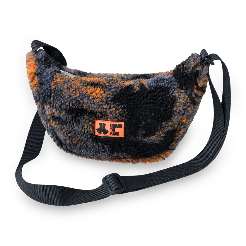 Defqon.1 Fleece Moon bag