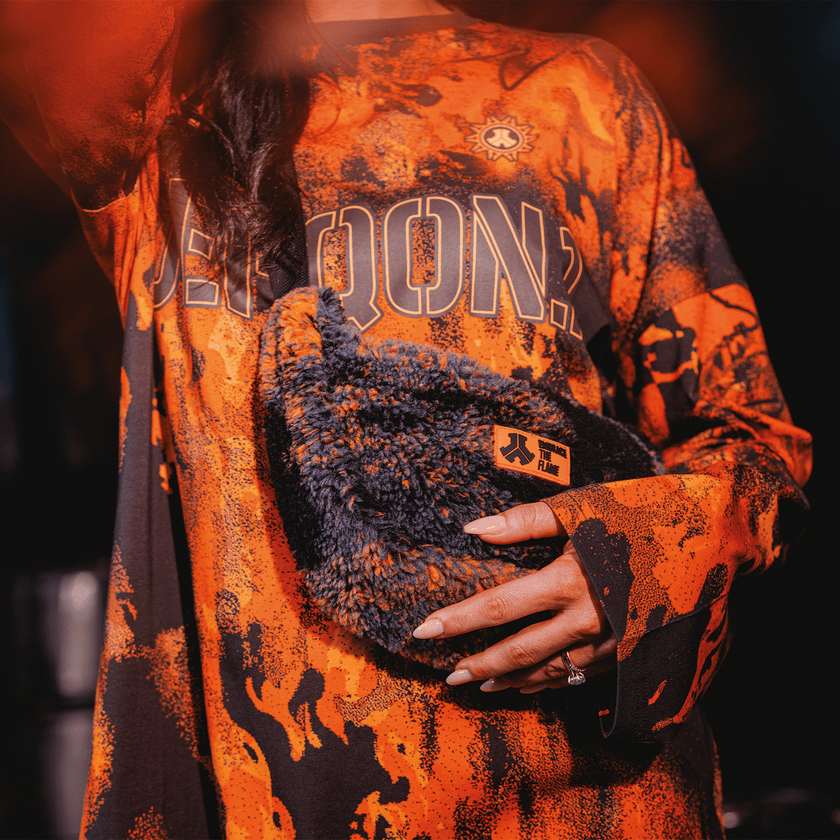 Defqon.1 Fleece Moon bag