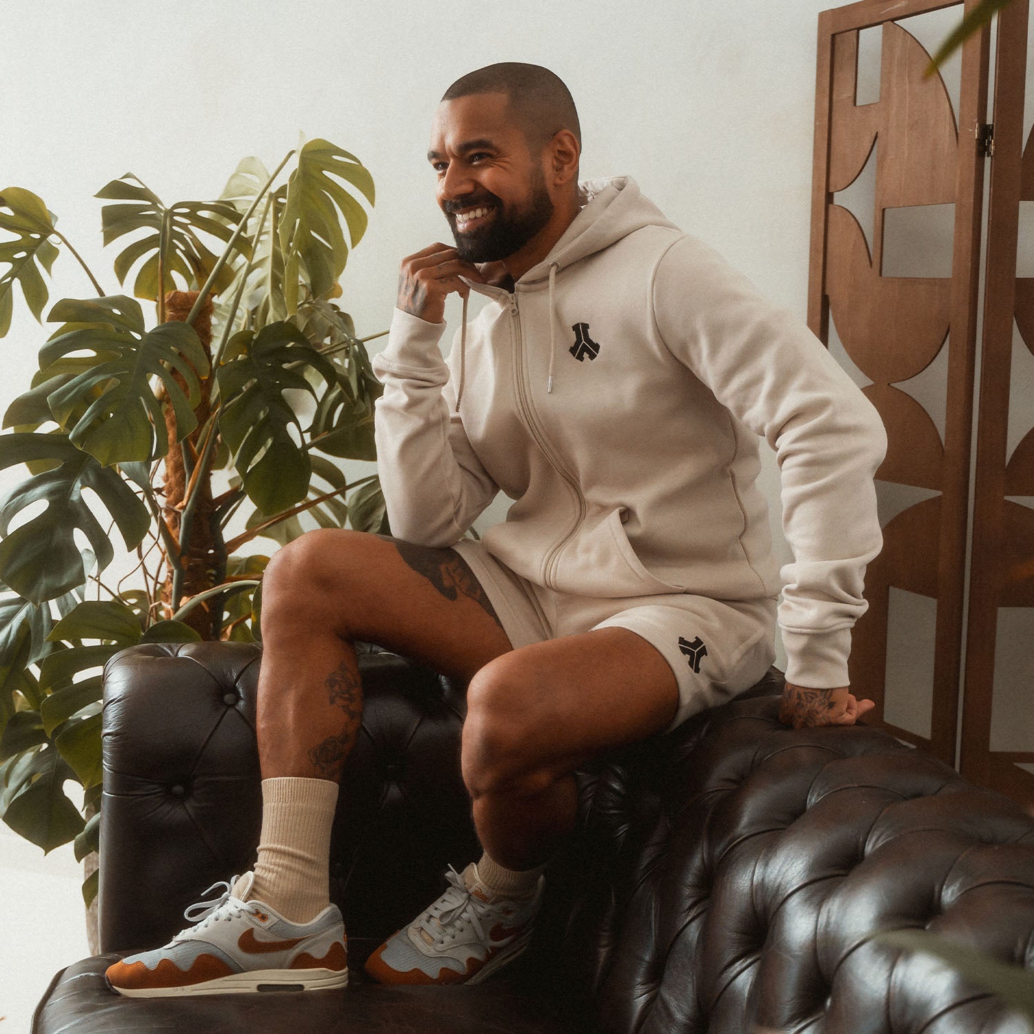 DEFQON.1 Essential Sand image