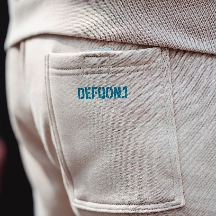 Defqon.1 Taupe shorts