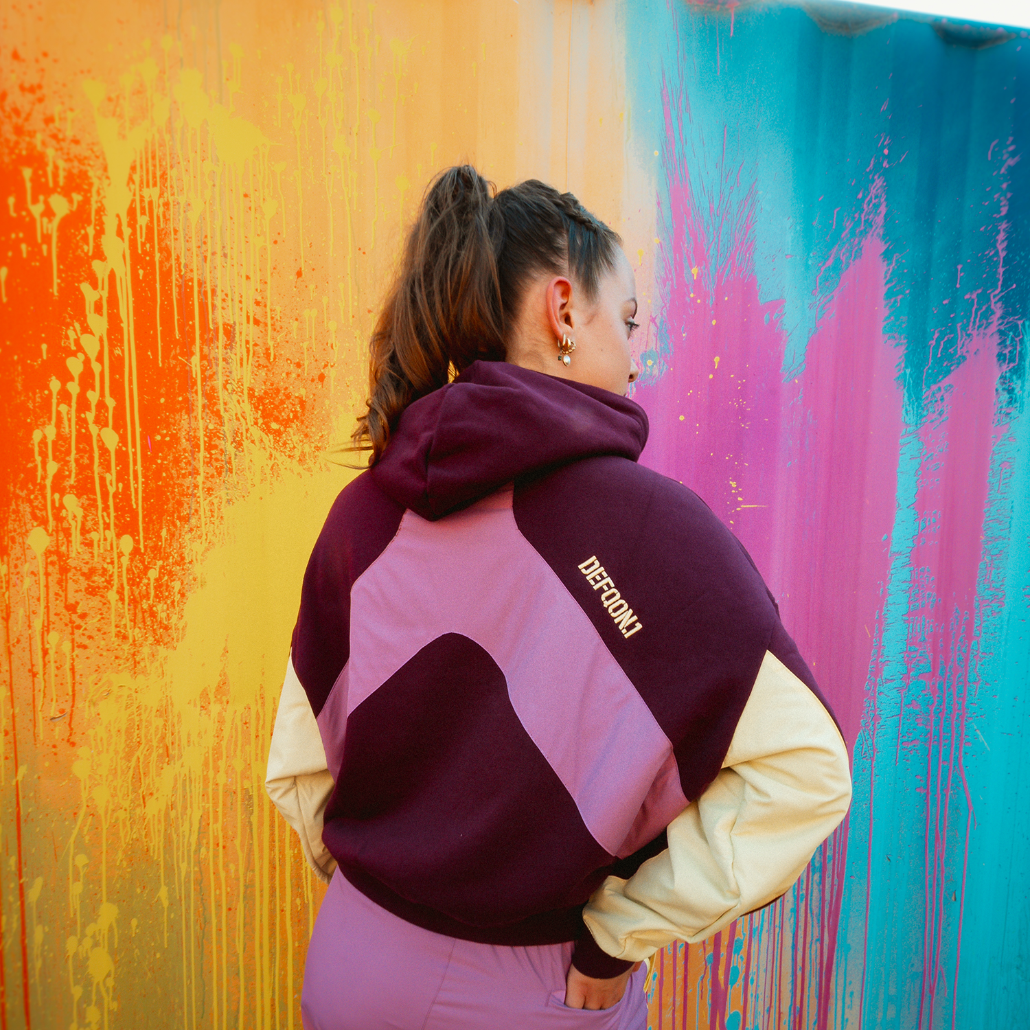 Hoodies & sweaters image